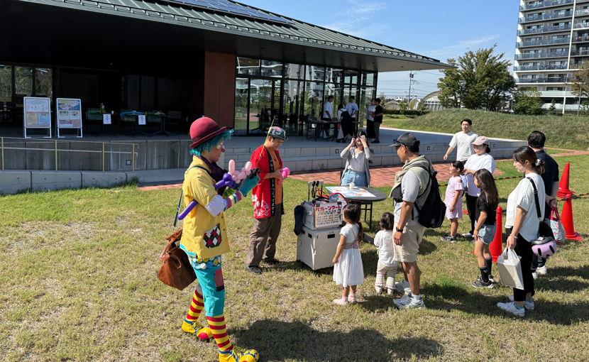 産学プロジェクト×獨協大学山下ゼミ バルーンアート・大道芸